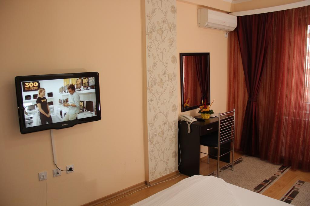 Garni Hotel Rile Men Ниш Номер фото
